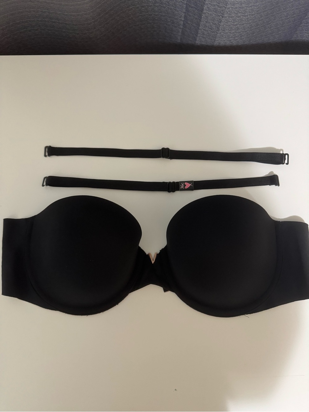 Victorias Secret Strapless Black Bra 36C